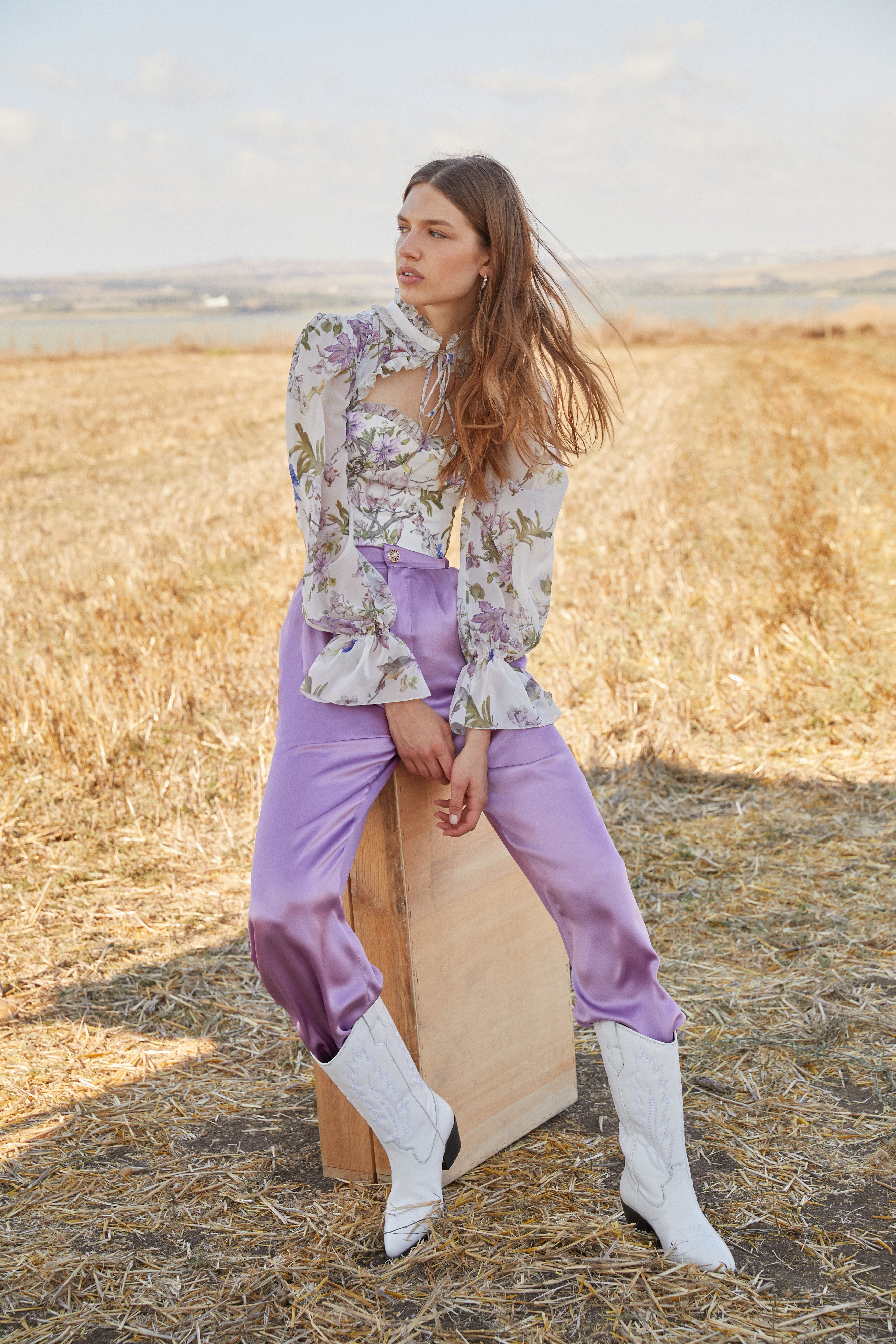 FLORAL LONG SLEEVE TOP